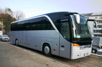 Autobusu noma Jelgavā 44 49 50 55 sēdvietas Biznesa klase Lux klase top klase